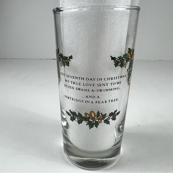 Vintage 12 Days of Christmas 7th Day 7 Swans A-Swimming Glass Tumbler - Picture 4 of 6